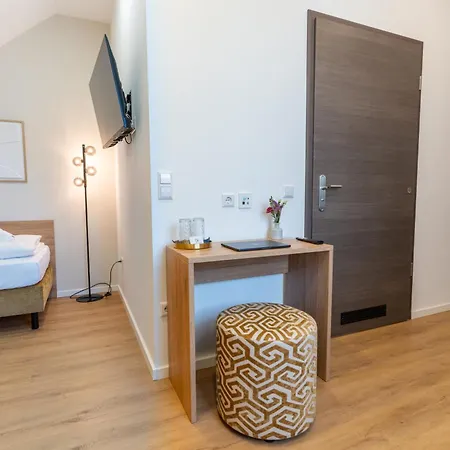 Cherisy - Self Check-in Only