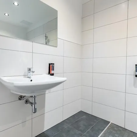 Cherisy - Self Check-in Only Hotel 3*
