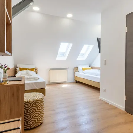 Cherisy - Self Check-in Only Hotel 3*