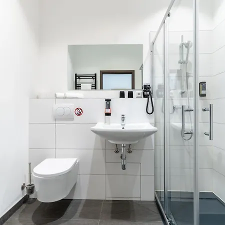 Cherisy - Self Check-in Only Hotel 3*