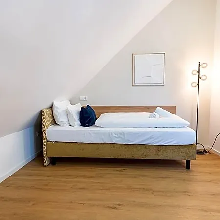 Hotel Cherisy - Self Check-in Only 3*