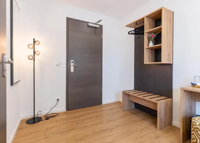 Cherisy - Self Check-in Only 3* Konstanz