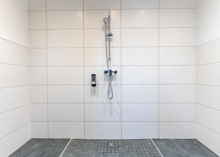 Cherisy - Self Check-in Only Szálloda Konstanz