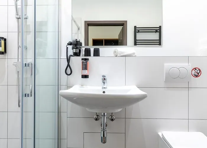 Cherisy - Self Check-in Only