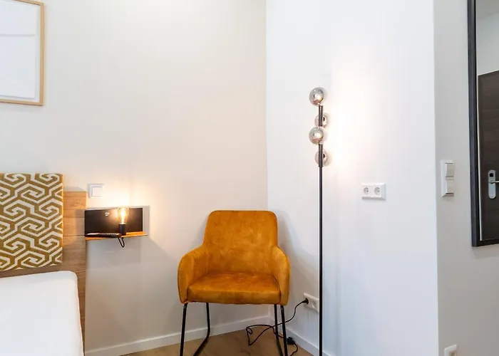 Cherisy - Self Check-in Only 3* Konstanz