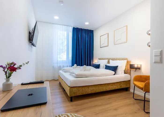 Cherisy - Self Check-in Only Konstanz