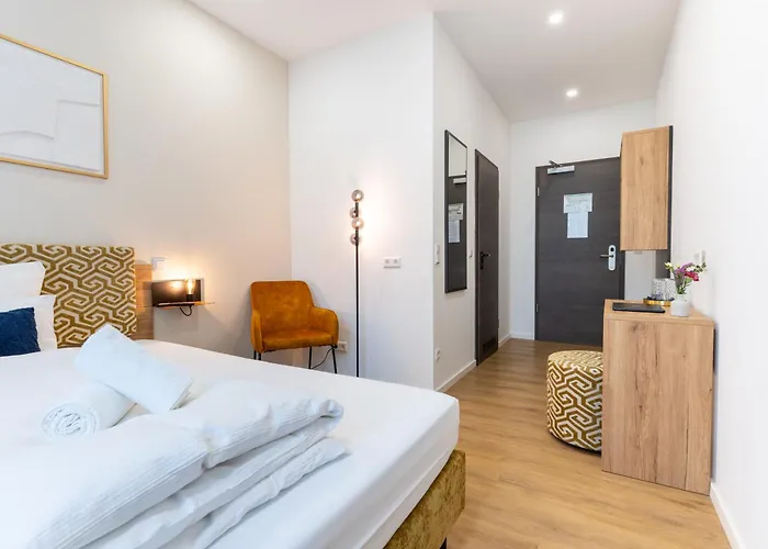 Cherisy - Self Check-in Only Szálloda 3*