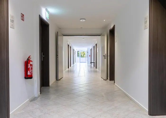 Cherisy - Self Check-in Only 3* Konstanz